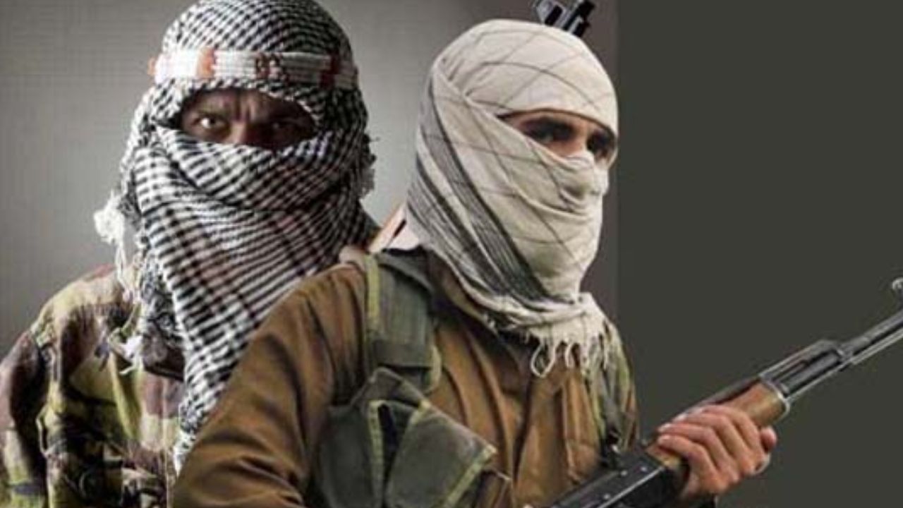 आतंकवाद पर केंद्र का बड़ा फैसला, 23 लोगों को UAPA के तहत घोषित किया गया आतंकवादी