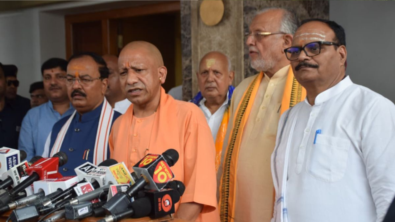 उत्तर प्रदेश में 59 हजार करोड़ रुपये का अनुपूरक बजट पेश, सपा विधायकों के हंगामे के बीच वित्त मंत्री ने रखा प्रस्ताव