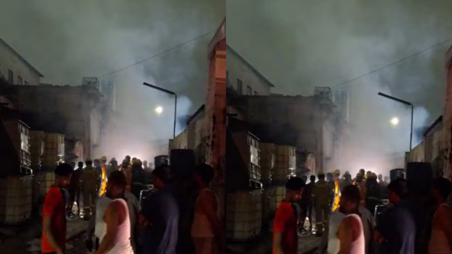 लखनऊ में ईगल पेंट फैक्ट्री में भीषण आग, पेट्रोल-केरोसिन के कंटेनरों से मचा हड़कंप; डेढ़ घंटे में पाया काबू