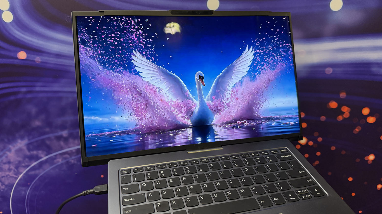 लैपटॉप की स्क्रीन अब होगी रोल! Lenovo Project Swan में 14 से 17 इंच तक डिस्प्ले