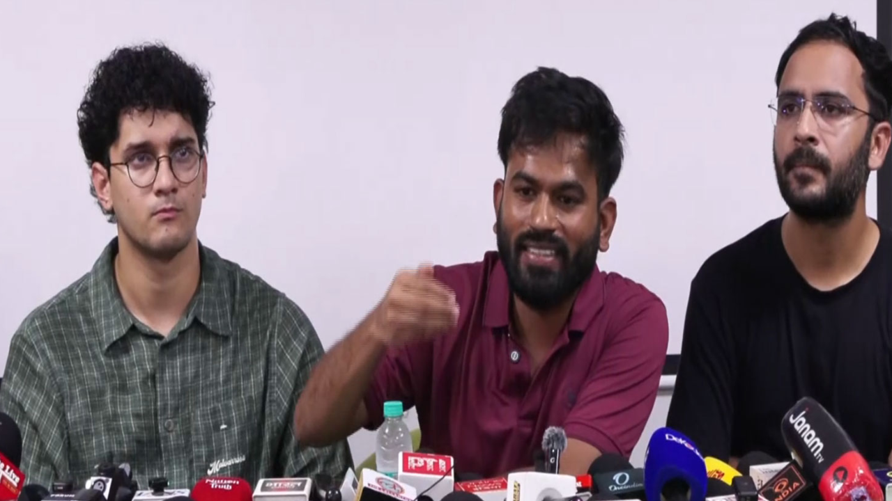 SIR विवाद: अभिजीत दिपके ने CEC ज्ञानेश कुमार से मांगा इस्तीफा, वोटर लिस्ट में करोड़ों नाम हटाने का लगाया आरोप