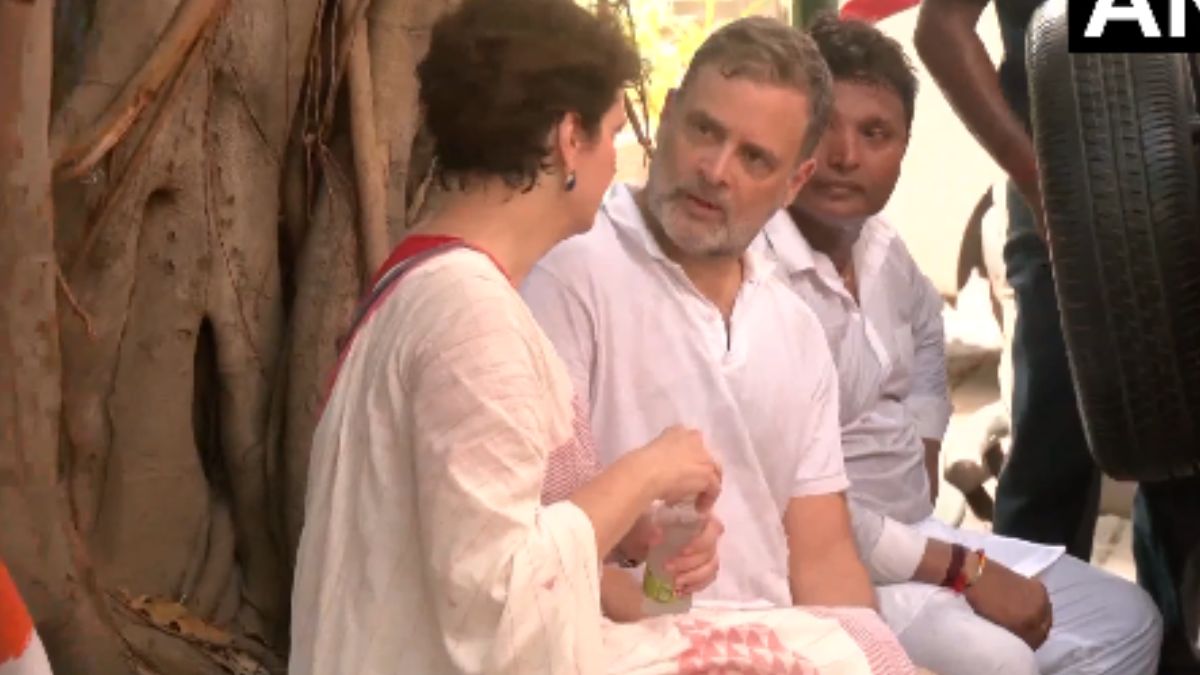 राहुल-प्रियंका समेत INDIA ब्लॉक के सांसदों पर FIR, आकाशवाणी भवन में बिना अनुमति घुसकर धरना देने का आरोप